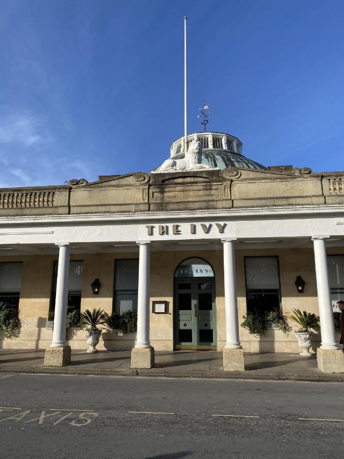Suitely - Berkeley Apartments Cheltenham Bagian luar foto
