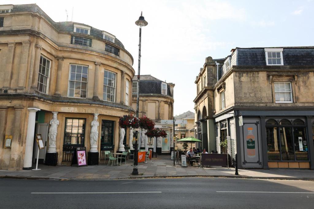 Suitely - Berkeley Apartments Cheltenham Bagian luar foto